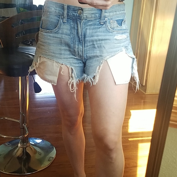 American Eagle size 6, UK 10 - Picture 1 of 6